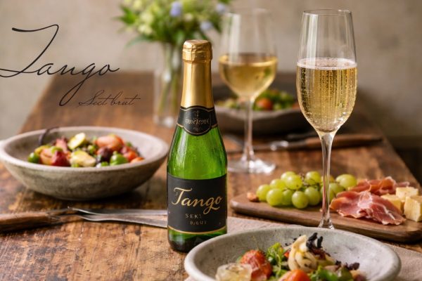 【新提案】飲みきりサイズが嬉しい！Bioスパークリング「タンゴ ゼクト」で日常に小さなご褒美を